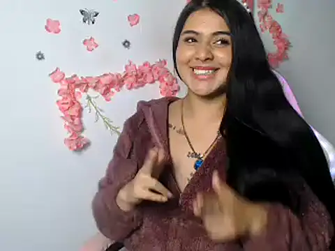 sophiadaza666 (F teen) - show tits
