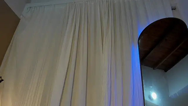 Annie_Cartier webcam