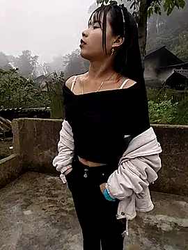 gugu0022 - Gugu0022's free webcam