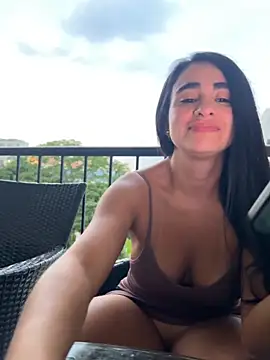 roseonyou - RoseOnYou's free webcam