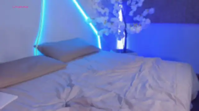 melodyadamss - MelodyAdamss's free webcam