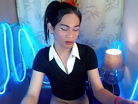 bellalot - Bellalot's free webcam - UK Sex Cams