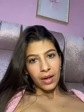 Webcam Model (Lenapink19)  is live.Free join now!