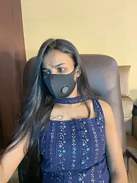 Webcam Model (its_ur_flora)  is live.Free join now!