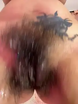 isabella_hairy webcam