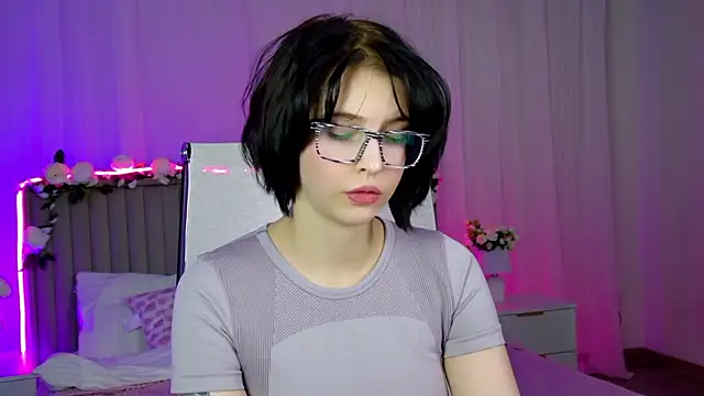 ElenaSomerhalder webcam