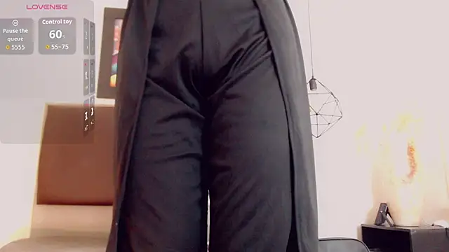 hilary_rodriguez webcam