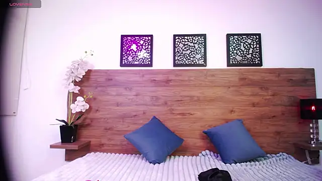 AlexandraCambell webcam