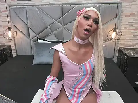 Fantasy_Trans_ webcam