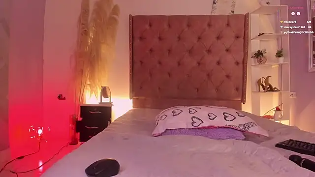 lia_passion - Lia_Passion's free webcam - UK Sex Cams