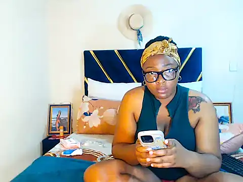 veronica1xxx - Veronica1xxx's free webcam - UK Sex Cams