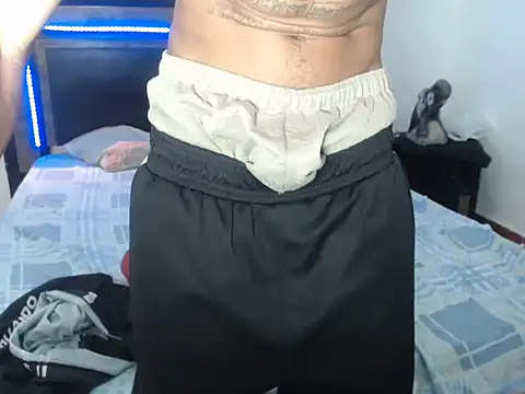 Skinny_horny_boy webcam