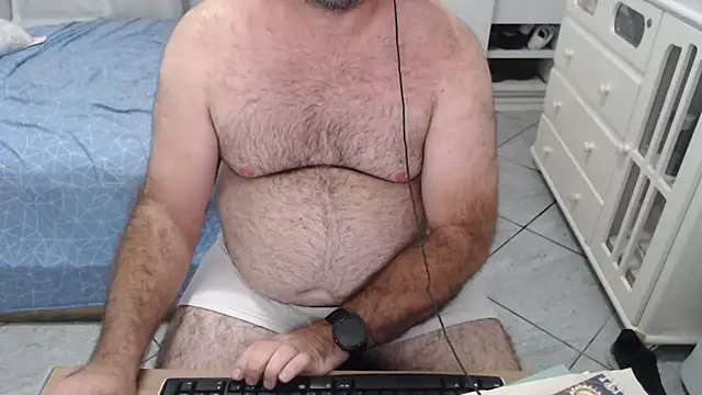 mysterbearmg (Ask my age) - CUM IN GOAL - Add Inst - Mysterbearmg