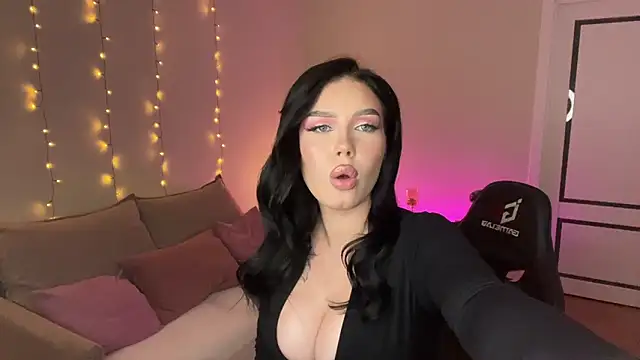 mistress_of_hearts webcam