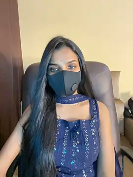 Webcam Model (its_ur_flora)  is live.Free join now!