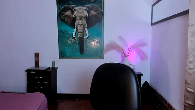 alisaa_jhons1 webcam