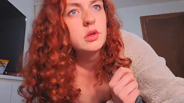 englishemily_69 - ENGLISHEMILY_69's free webcam