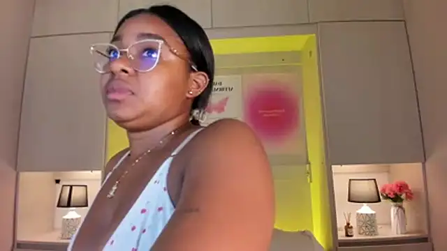 tamaraa_smiith webcam