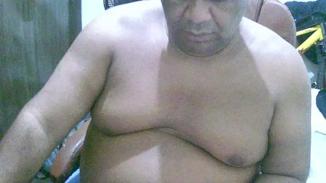 ulmo_br - Ulmo_br's free webcam - UK Sex Cams