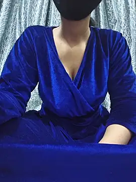 rose1728 - Rose1728's free webcam - UK Sex Cams