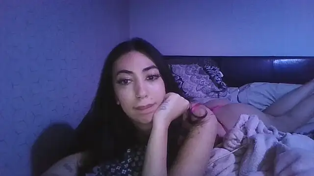 miss_lunaxx - Miss_lunaxx's free webcam