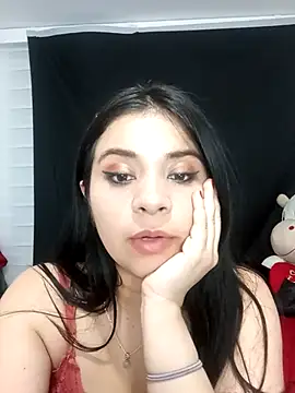 Webcam Model (ValerieLove_)  is live.Free join now!