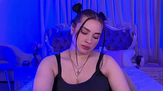 AdrianaTorres webcam