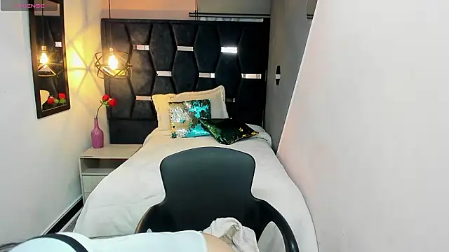 giafox_ - GiaFox_'s free webcam