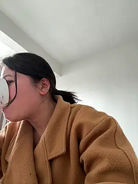 daaqnn - Daaqnn's free webcam