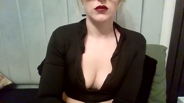 Addictive-Veronica webcam