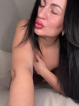 tina8088 - Tina8088's free webcam