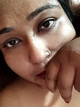 Webcam Model (hotbhabhi011)  is live.Free join now!