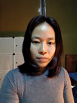 Webcam Model (Cat-meow)  is live.Free join now!