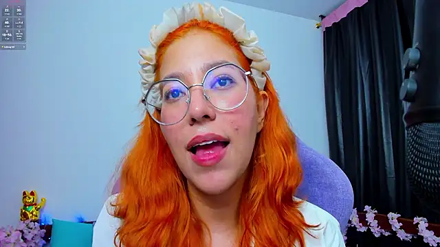 _Moon_Johnson webcam