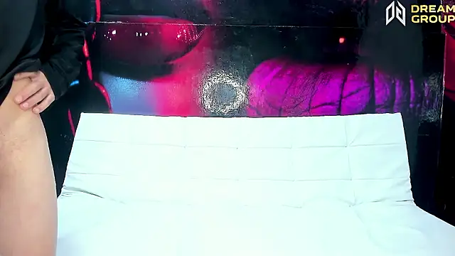 AmazingPartys webcam