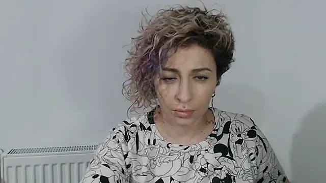 aaaruny - AAARUNY's free webcam - UK Sex Cams