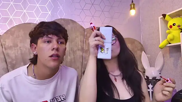 LilithAndLucifer69 webcam