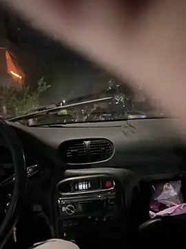 alyssafoxx_ - AlyssaFoxx_'s free webcam - UK Sex Cams