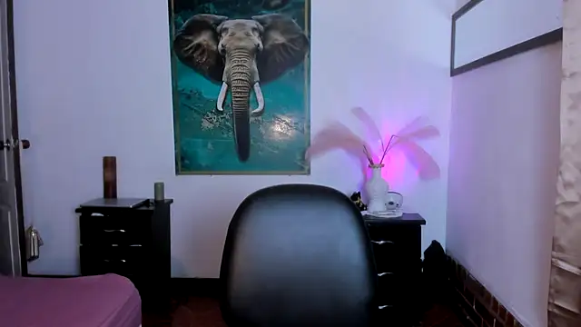 alisaa_jhons1 webcam