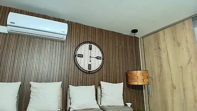 canelasquirt - Canelasquirt's free webcam