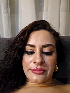 watchthequeenconquer88 - WatchTheQUEEnConQuer88's free webcam