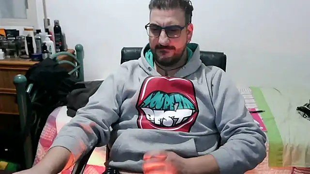 Italian_dark_desire webcam