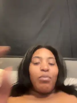 prettlovely14 webcam