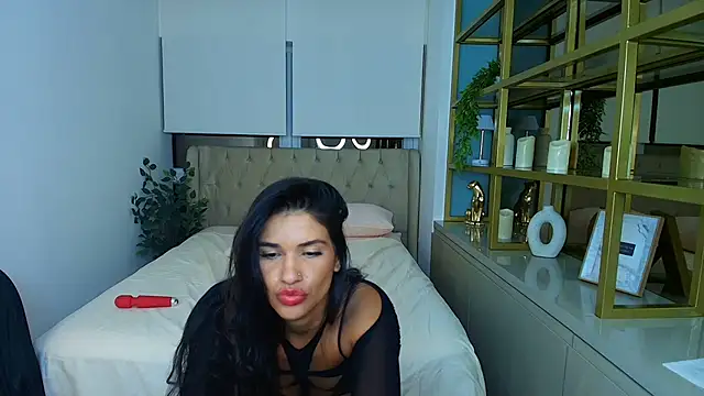 Maxine_Spencer webcam