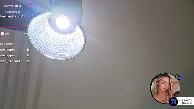 addison_baker - Addison_baker's free webcam - UK Sex Cams