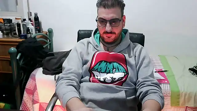 Italian_dark_desire webcam