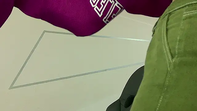 ChannelWhitee_ webcam