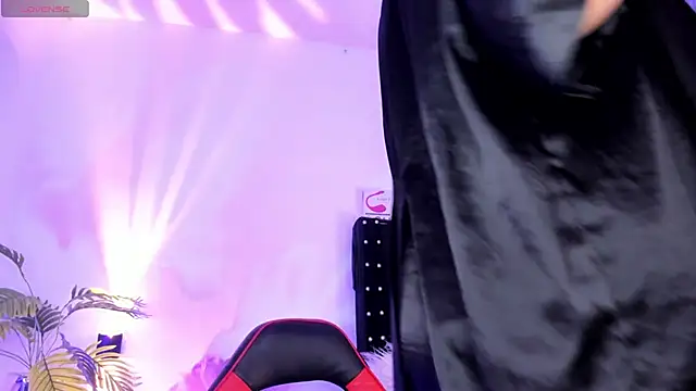 Cooperrosscute233 webcam