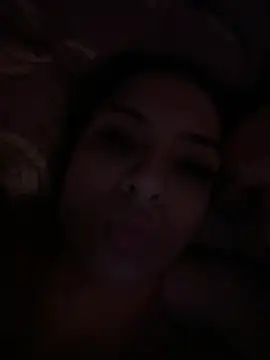 evelin199 (Ask my age) - Punci szét húzás