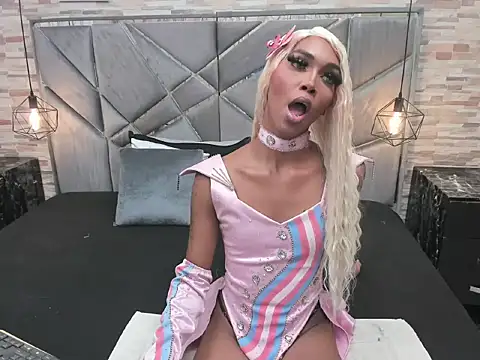 Fantasy_Trans_ webcam